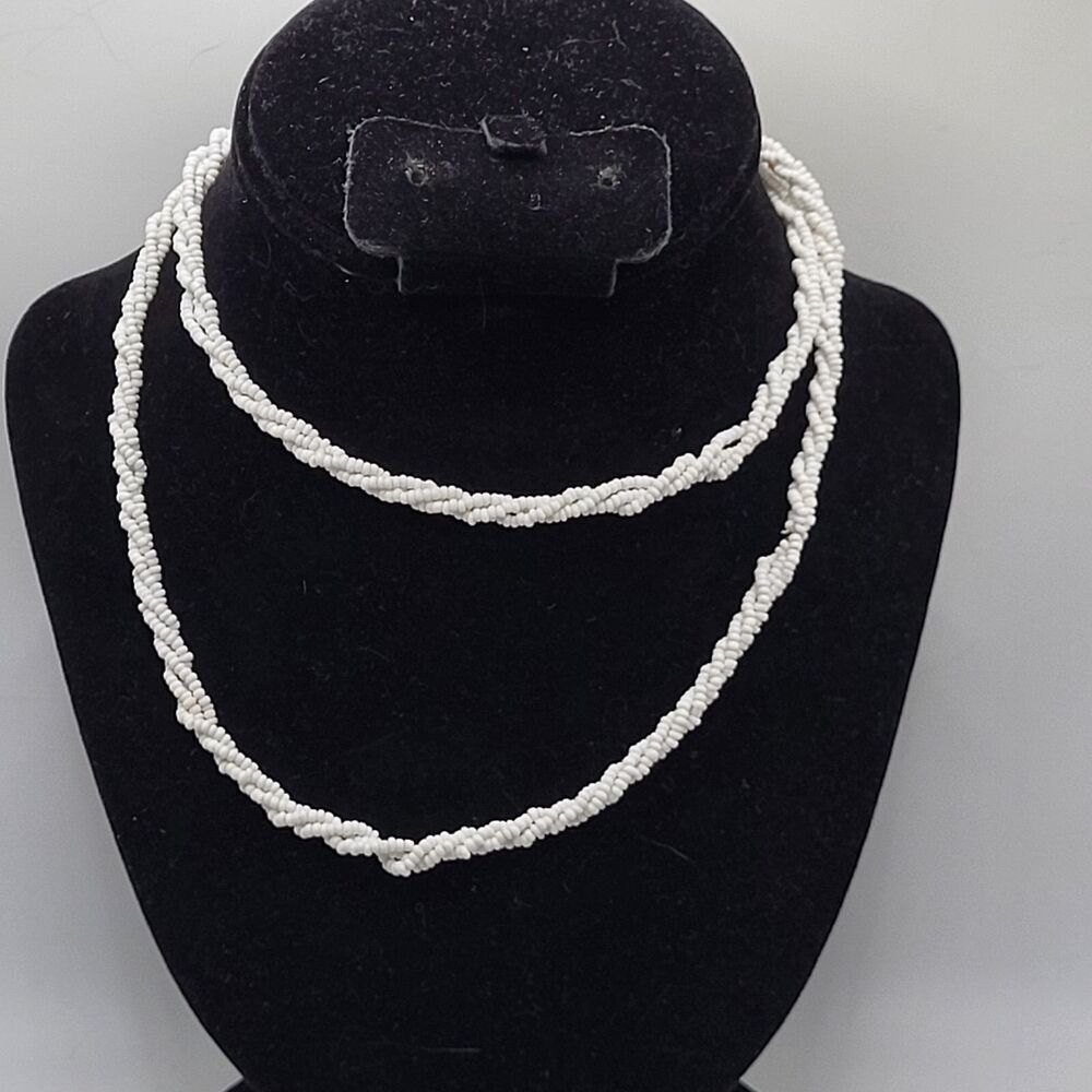 Vintage White Glass Bead Torsade NecklaceTwisted Boho Multi-Strand 30in - Picture 3 of 3